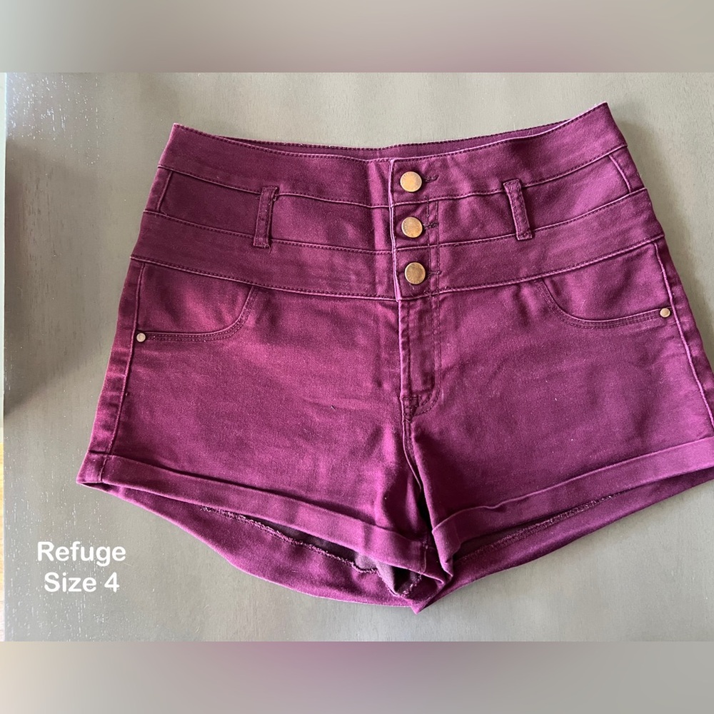 Refuge Shorts
